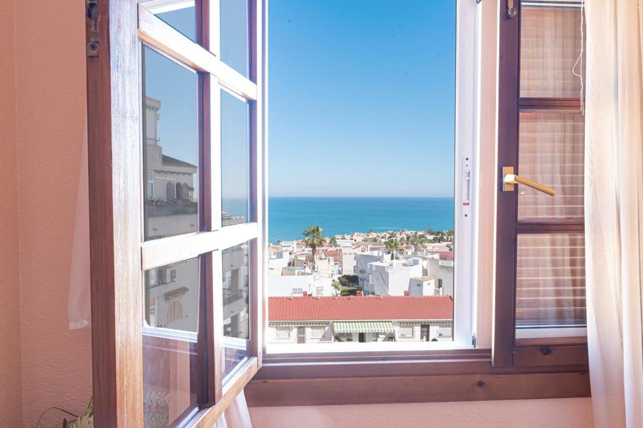 Beautiful Apartment Near Lamata Beach With Panorama Sea View!!! Торрев'єха Екстер'єр фото