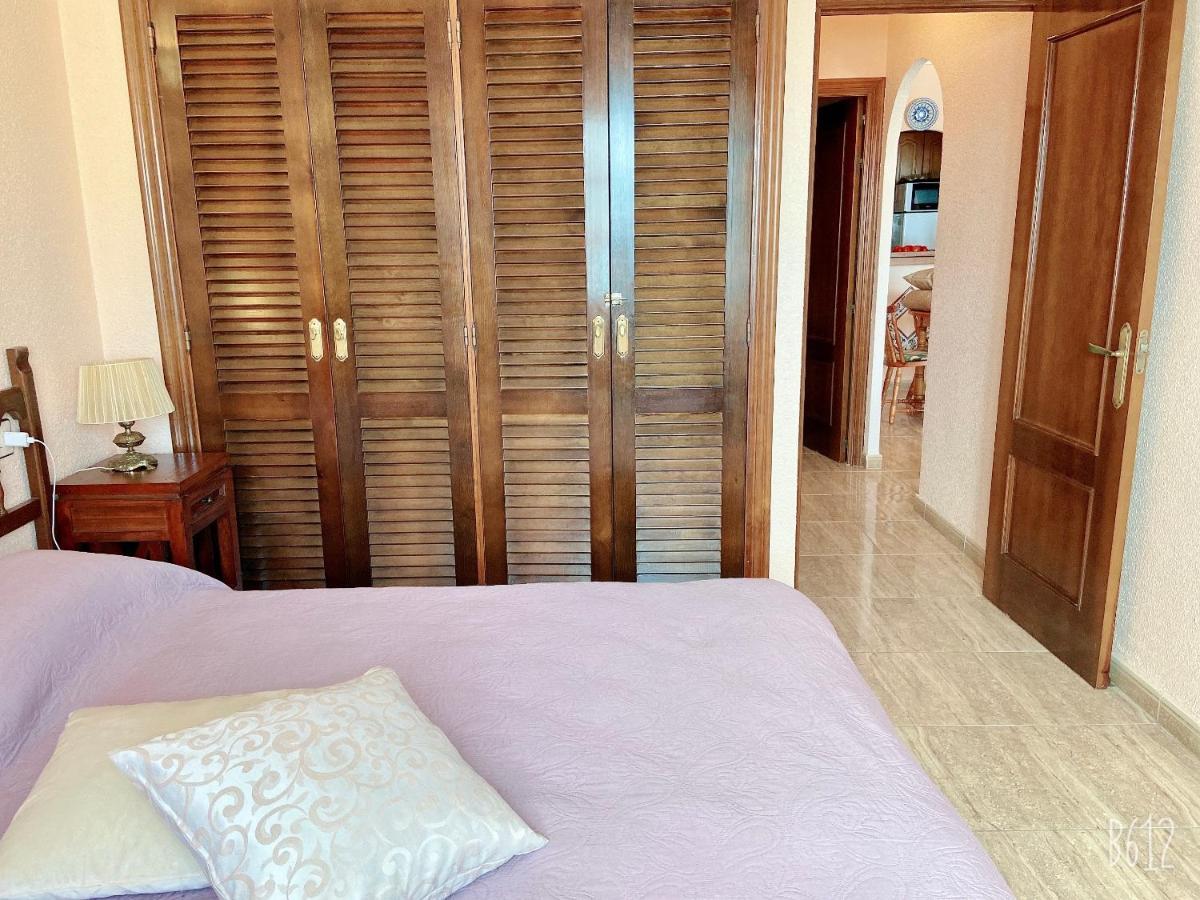 Beautiful Apartment Near Lamata Beach With Panorama Sea View!!! Торрев'єха Екстер'єр фото