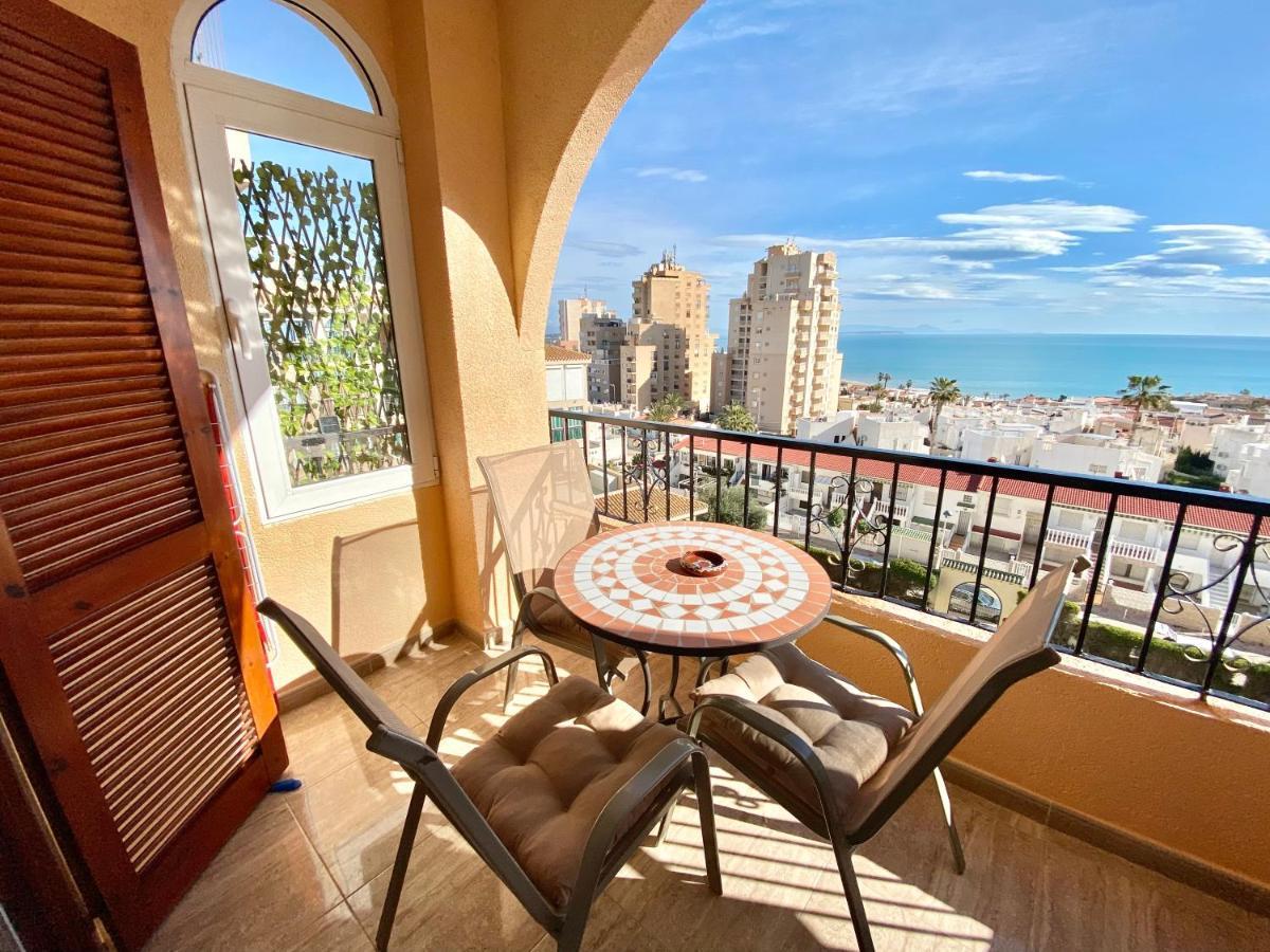 Beautiful Apartment Near Lamata Beach With Panorama Sea View!!! Торрев'єха Екстер'єр фото
