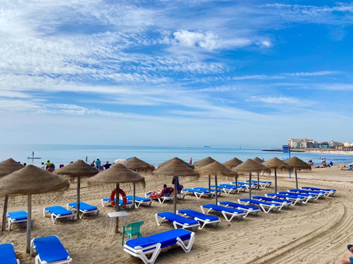 Beautiful Apartment Near Lamata Beach With Panorama Sea View!!! Торрев'єха Екстер'єр фото