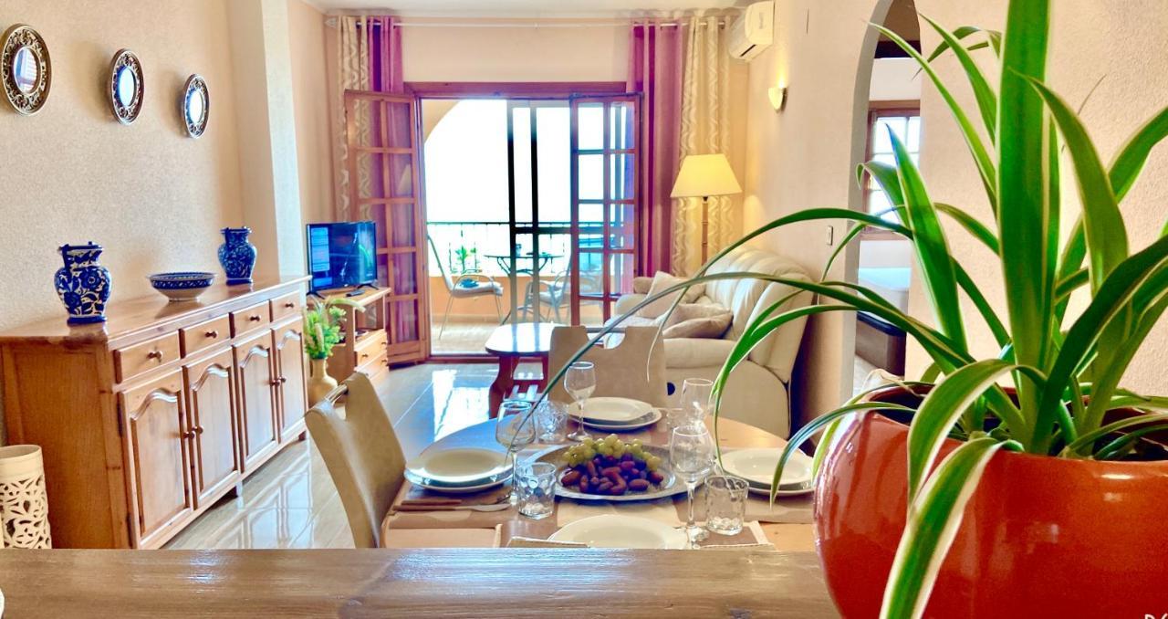 Beautiful Apartment Near Lamata Beach With Panorama Sea View!!! Торрев'єха Екстер'єр фото