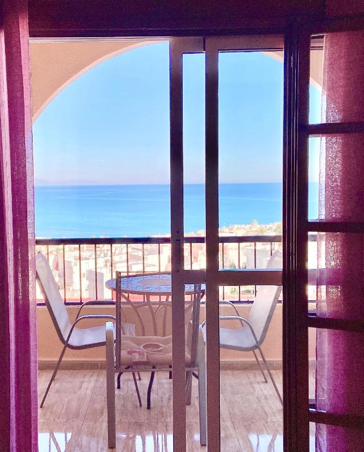 Beautiful Apartment Near Lamata Beach With Panorama Sea View!!! Торрев'єха Екстер'єр фото