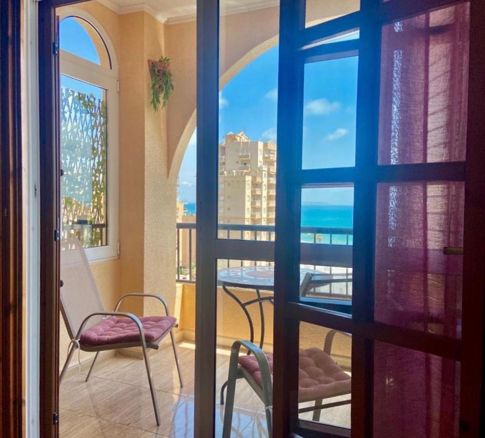 Beautiful Apartment Near Lamata Beach With Panorama Sea View!!! Торрев'єха Екстер'єр фото